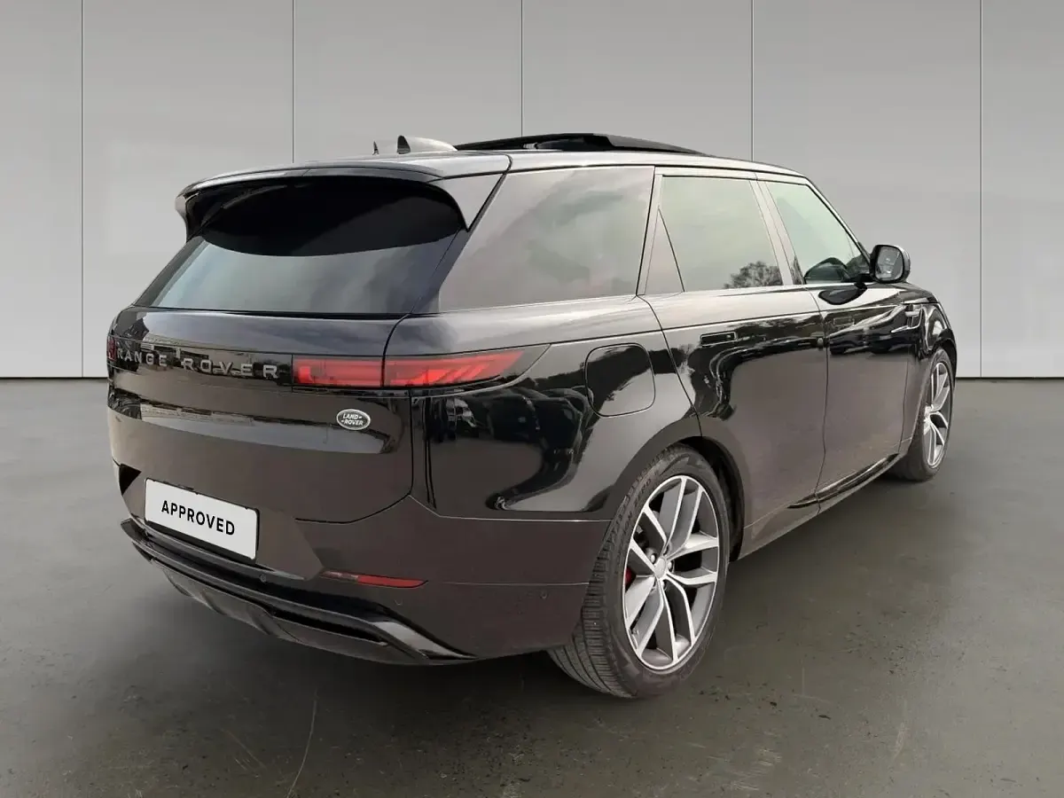 Usata Land Rover Range Rover Sport SE Dynamic 249 CV (183 kW) 2023 Santorini black SUV