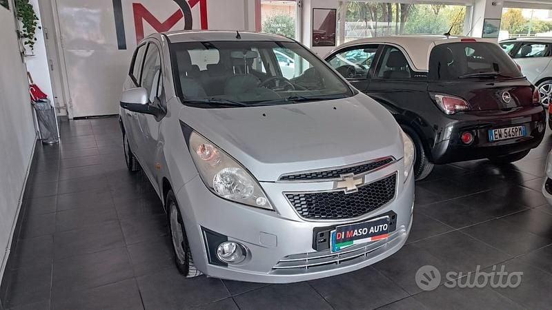 Usata Chevrolet Spark 65 CV (47 kW) 2012 Grigio Utilitaria