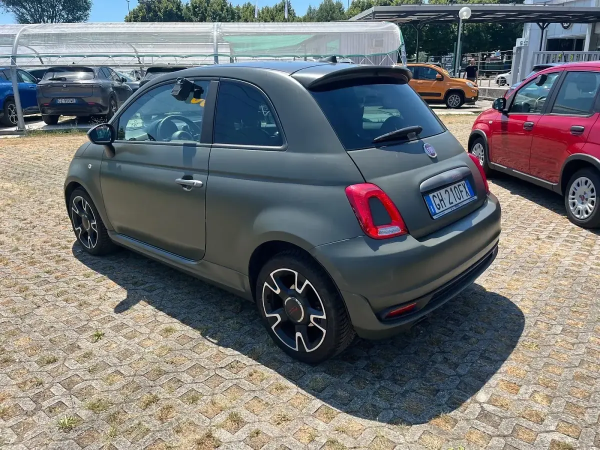 Usata Fiat 500 Collezione 86 CV (63 kW) 2018 Verde Utilitaria