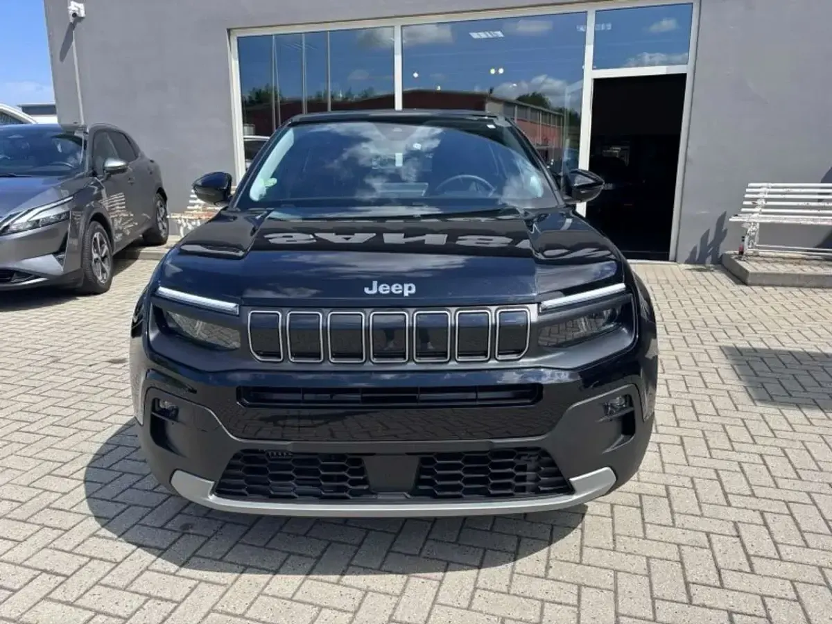 Usata Jeep Avenger Altitude 101 CV (74 kW) 2025 Nero SUV