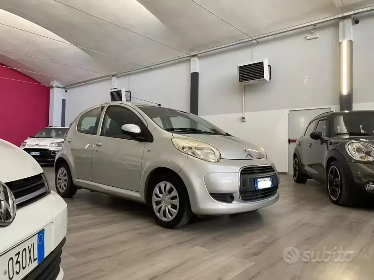 Usata Citroën C1 68 CV (50 kW) 2009 Grigio Utilitaria