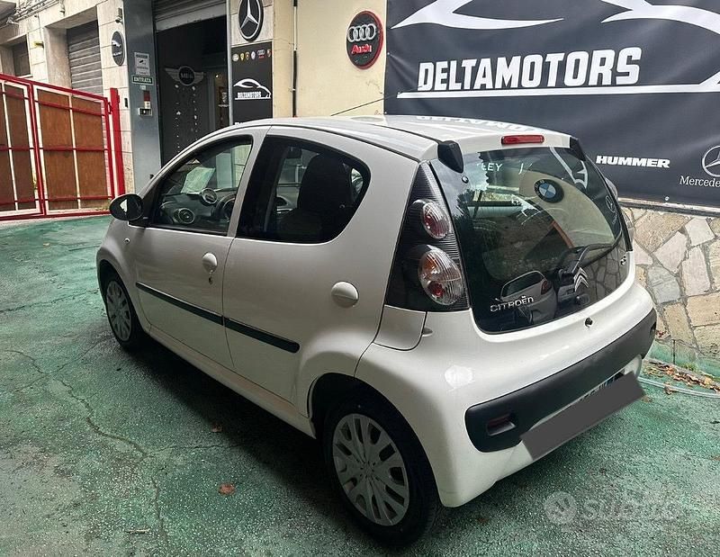 Usata Citroën C1 68 CV (50 kW) 2013 Bianco Utilitaria