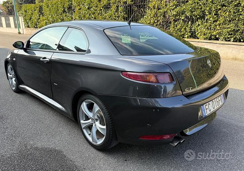 Usata Alfa Romeo GT 150 CV (110 kW) 2008 Coupé