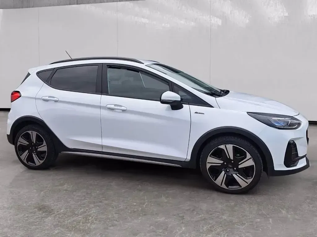 Usata Ford Fiesta Active 125 CV (91 kW) 2023 Bianco Utilitaria
