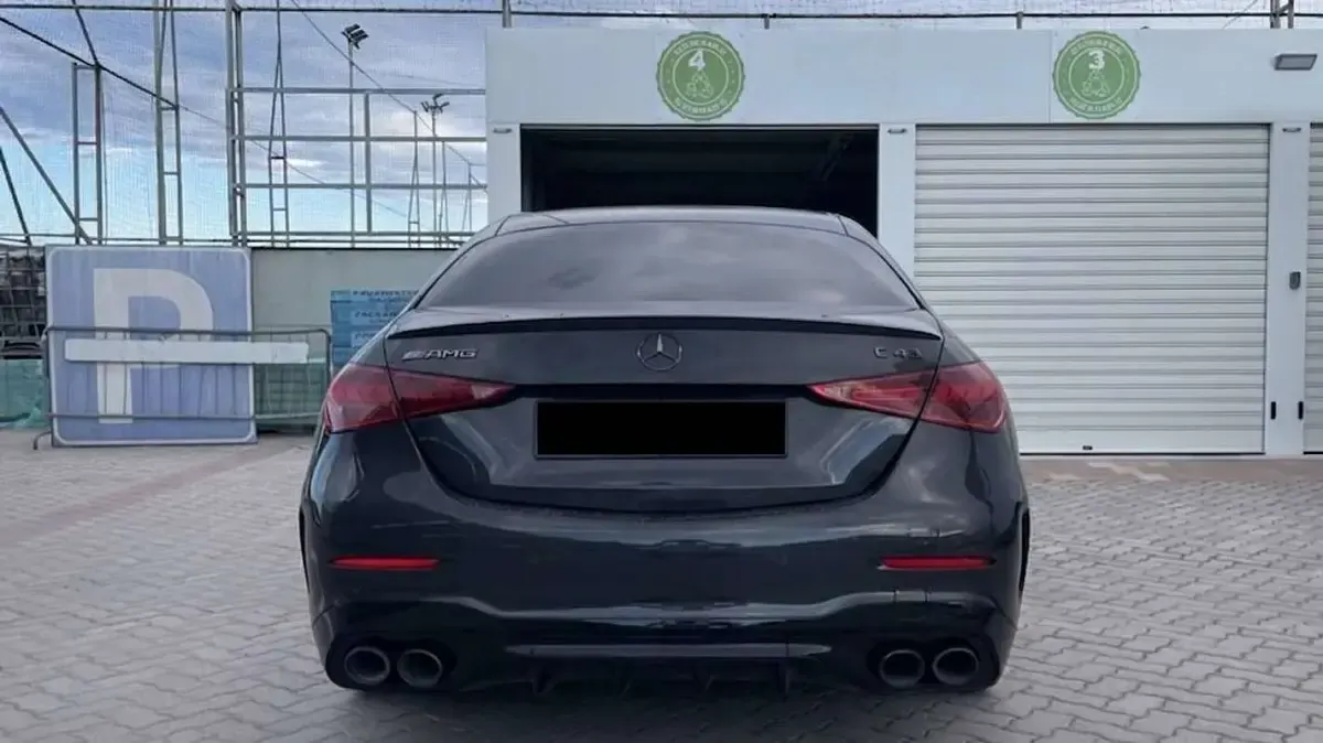 Usata Mercedes C43 AMG AMG Line Premium Plus 408 CV (300 kW) 2023 Grigio Berlina