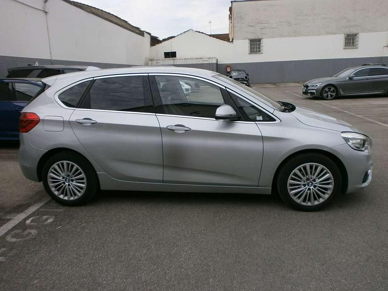 Usata BMW 218 Active Tourer Luxury Line 150 CV (110 kW) 2017 Argento Monovolume
