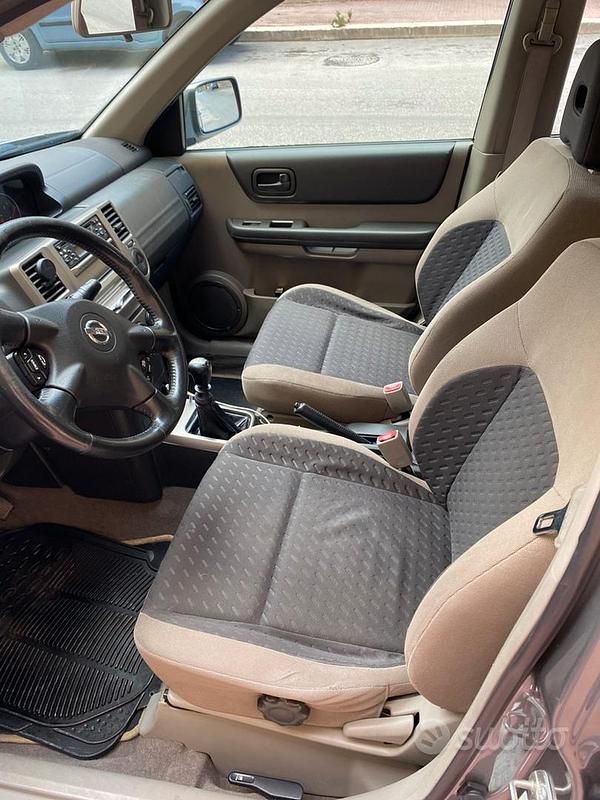 Usata Nissan X-Trail 2006 Grigio SUV