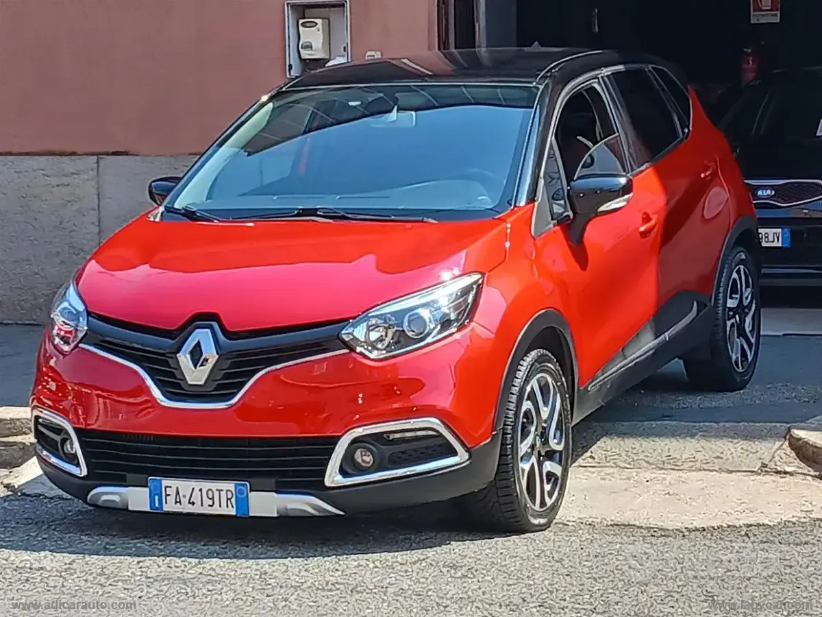 Usata Renault Captur 90 CV (66 kW) 2015 Rosso SUV