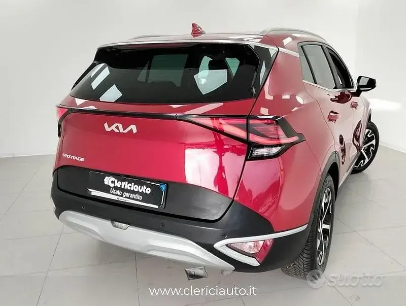 Usata Kia Sportage Style 150 CV (110 kW) 2022 Rosso SUV