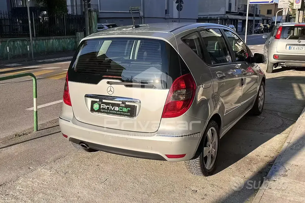 Usata Mercedes A160 Avantgarde 95 CV (69 kW) 2009 Grigio Monovolume