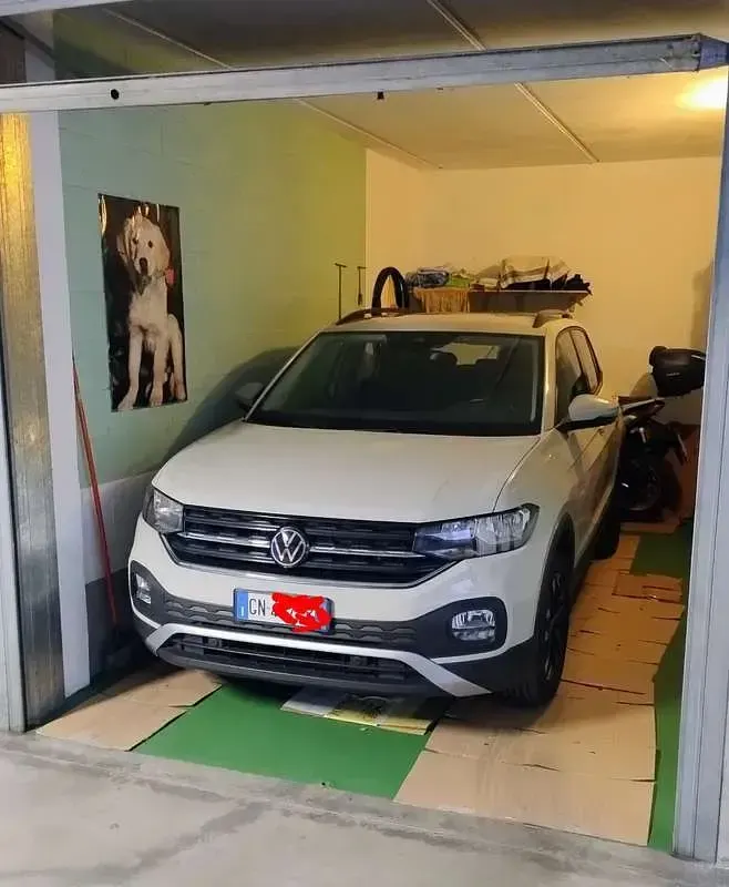 Usata VW T-Cross Style 95 CV (69 kW) 2023 Beige SUV