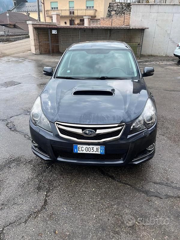 Usata Subaru Legacy 150 CV (110 kW) 2011 Station wagon