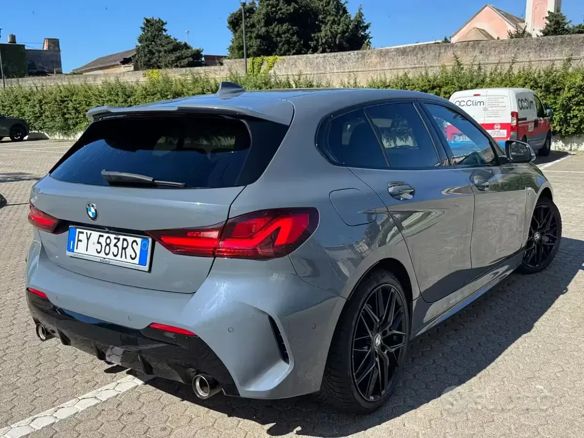 Usata BMW 118 M Sport 150 CV (110 kW) 2020 Grigio Berlina