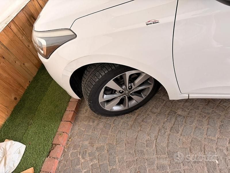 Usata Hyundai i20 75 CV (55 kW) 2015 Berlina