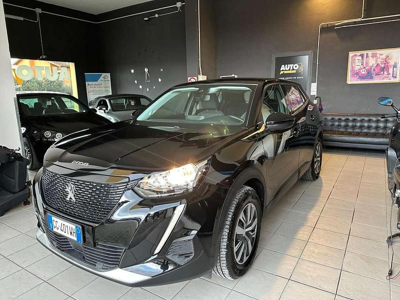 Usata Peugeot 2008 GT 56 kW (77 CV) 2021 Nero SUV