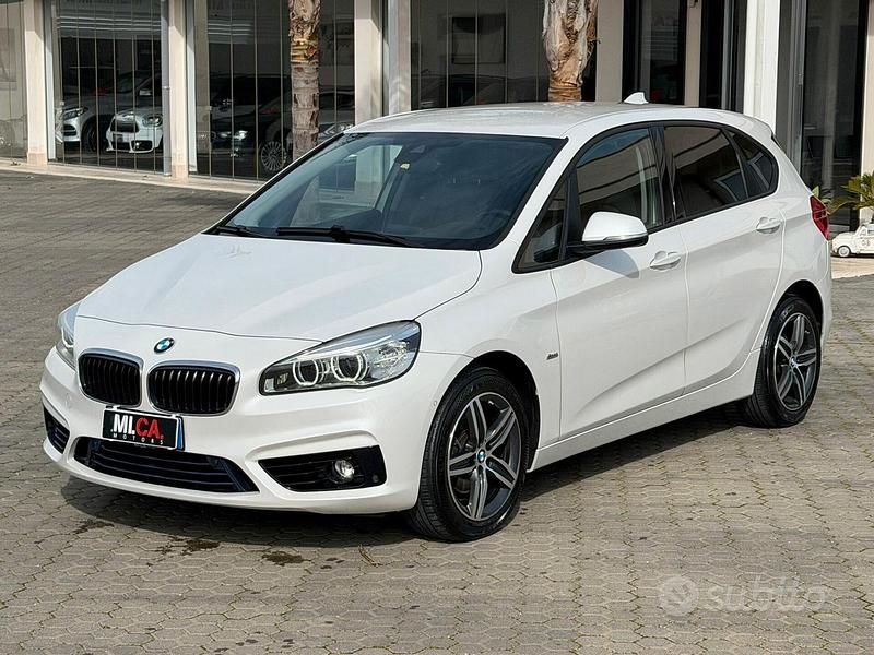 Usata BMW 218 Active Tourer Sport Line 150 CV (110 kW) 2017 Bianco Monovolume