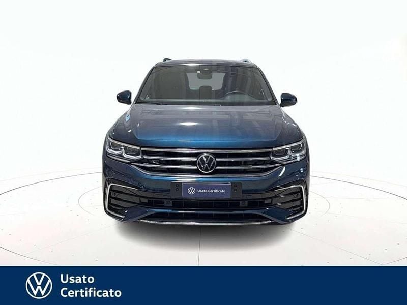 Usata VW Tiguan R-line 150 CV (110 kW) 2021 Blu / pastello SUV
