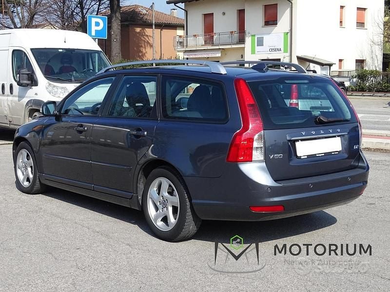 Usata Volvo V50 Plus 115 CV (84 kW) 2011 Grigio Station wagon