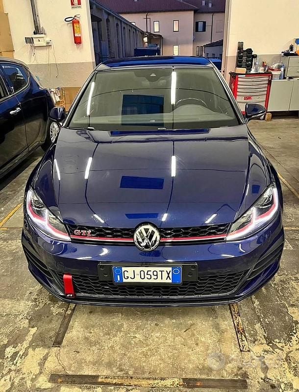 Usata VW Golf GTI 245 CV (180 kW) 2019 Blu Coupé