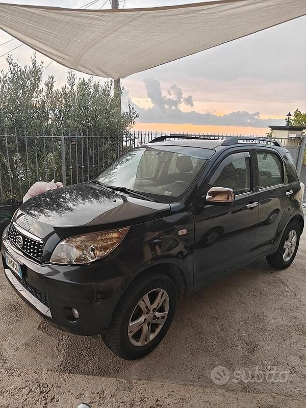 Usata Daihatsu Terios SHO 2010 Nero SUV