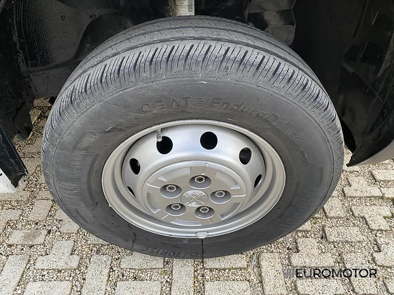 Usata Peugeot Boxer Premium 140 CV (102 kW) 2021 Bianco Furgone