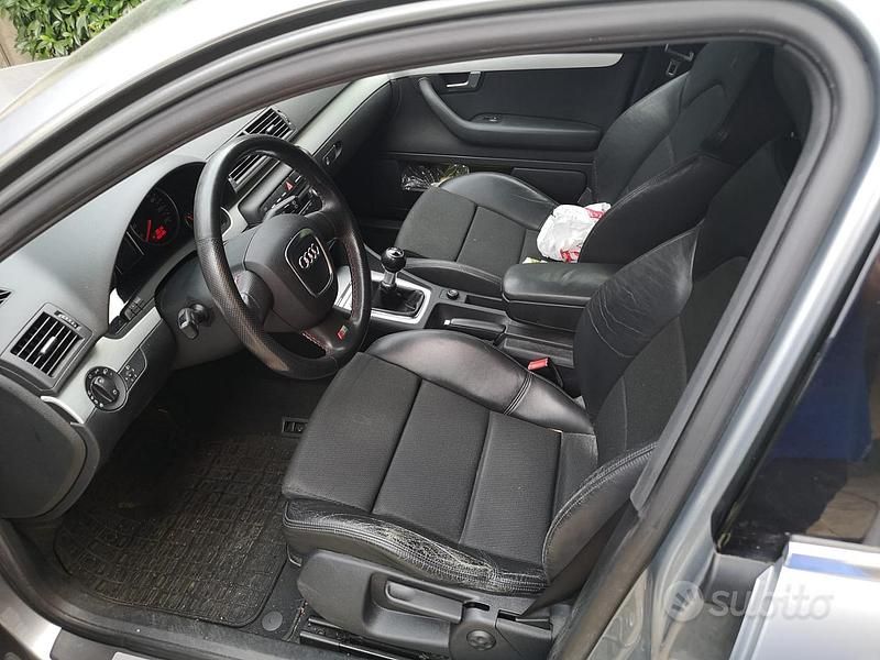 Usata Audi A4 122 CV (89 kW) 2006 Grigio Station wagon