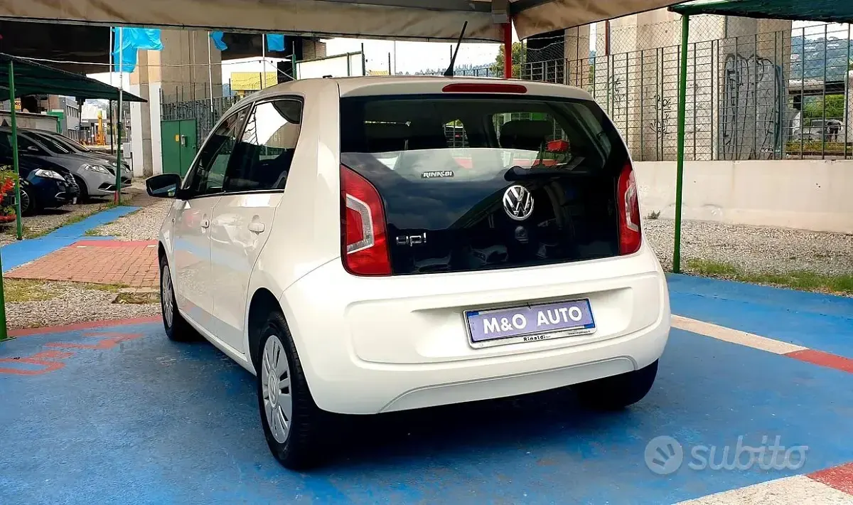 Usata VW up! 75 CV (55 kW) 2015 Bianco Utilitaria