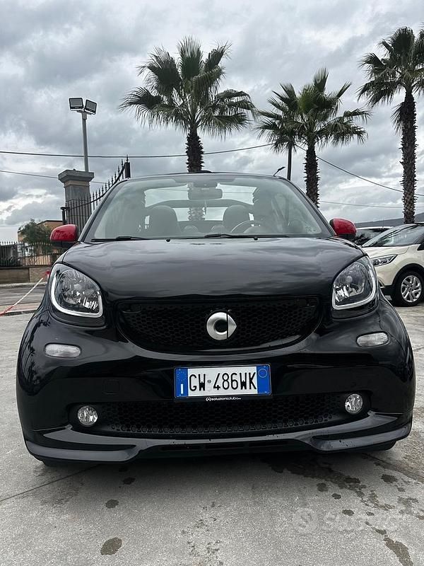 Usata Smart ForTwo Cabrio 89 CV (65 kW) 2018 Nero Cabrio