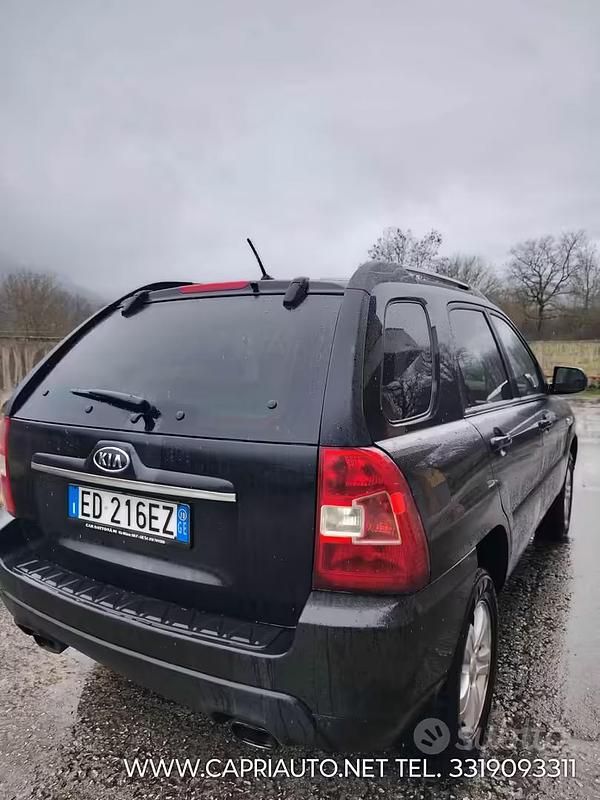 Usata Kia Sportage Active 150 CV (110 kW) 2010 Nero SUV