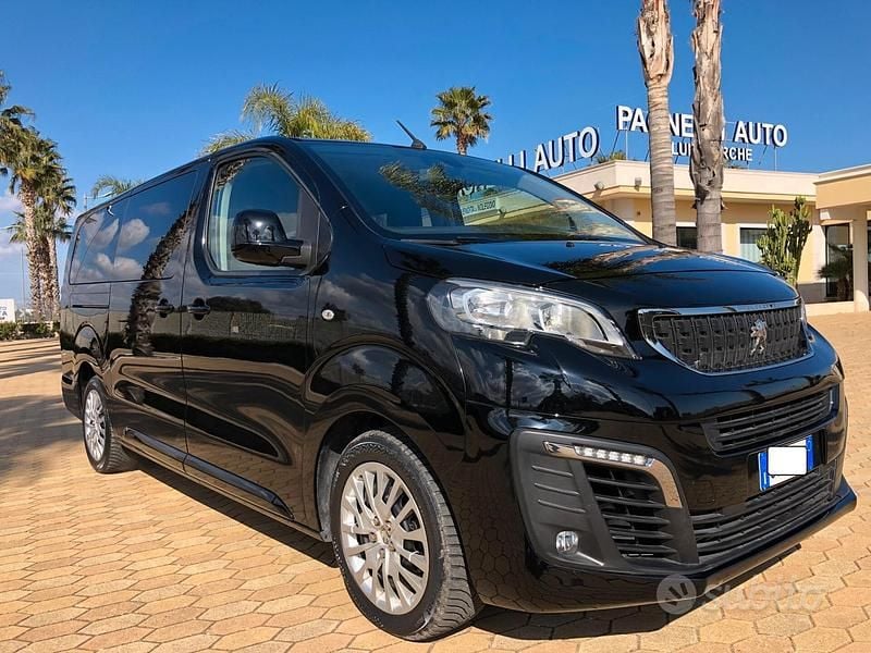 Nero Usata 2020 Opel Vivaro Monovolume | 19.900 € (Buon prezzo) - Immagine 1/4