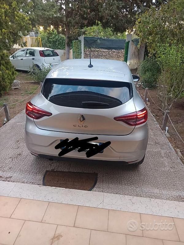 Usata Renault Clio V 85 CV (62 kW) 2020 Grigio Berlina