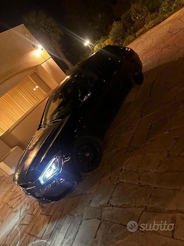 Usata Mercedes CLA200 136 CV (100 kW) 2019 Nero Station wagon
