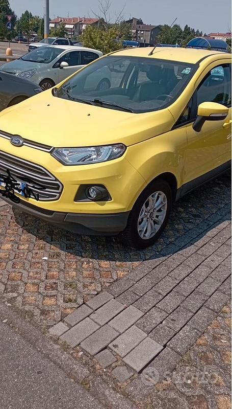 Usata Ford Ecosport Titanium 125 CV (91 kW) 2017 Giallo SUV
