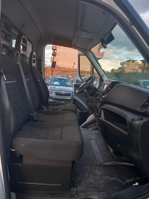 Usata Iveco Daily 204 CV (150 kW) 2024 Bianco Furgone