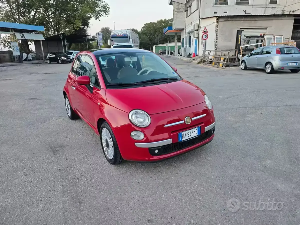 Usata Fiat 500 Lounge 75 CV (55 kW) 2008 Rosso Berlina