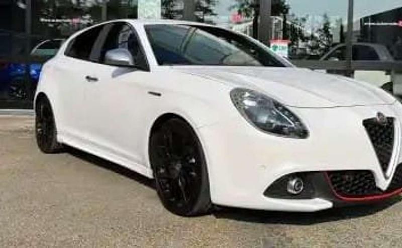 Usata Alfa Romeo Giulietta Super 120 CV (88 kW) 2017 Bianco Berlina