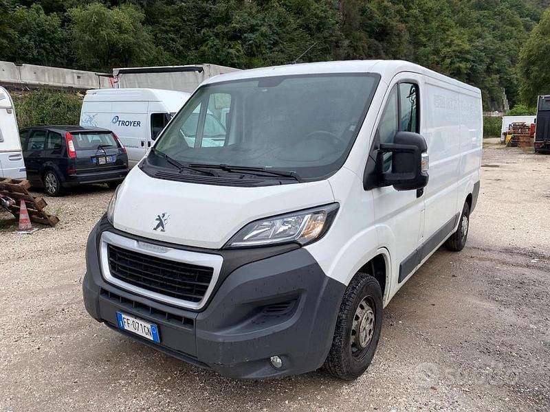Usata Peugeot Boxer 130 CV (95 kW) 2016 Bianco Furgone
