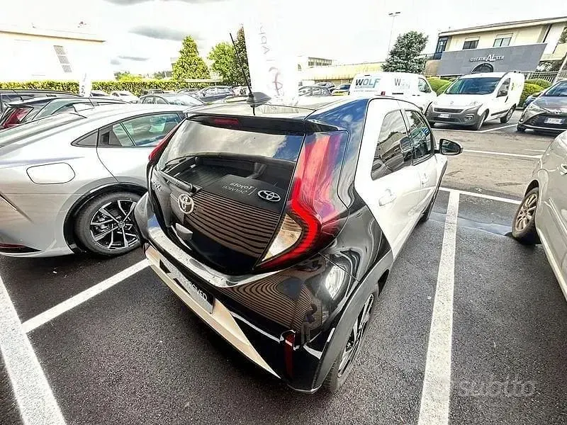 Occasion Toyota Aygo X Trend 72 ch (52 kW) 2023 Blanc SUV