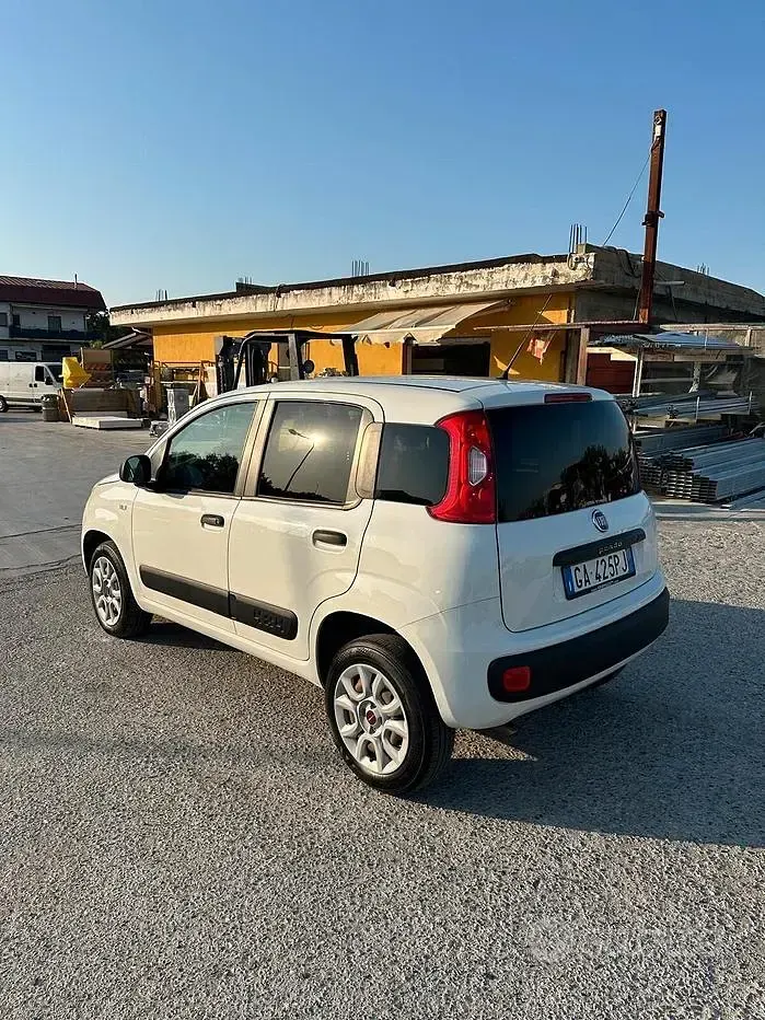 Usata Fiat Panda Pop 85 CV (62 kW) 2020 Bianco Utilitaria