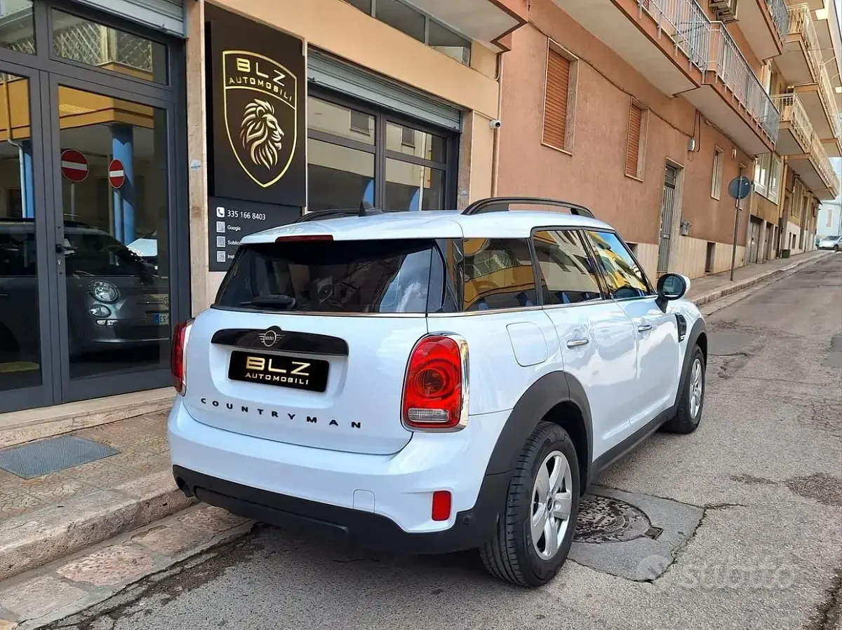Usata Mini One D Countryman Hype 116 CV (85 kW) 2019 Bianco SUV