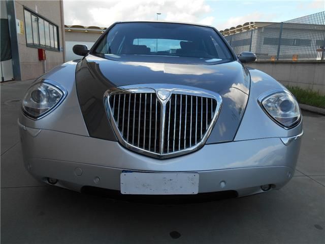 Lancia thesis 2009 picture