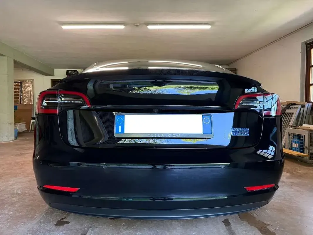 Usata Tesla Model 3 Performance 155 kW (211 CV) 2021 Nero Berlina