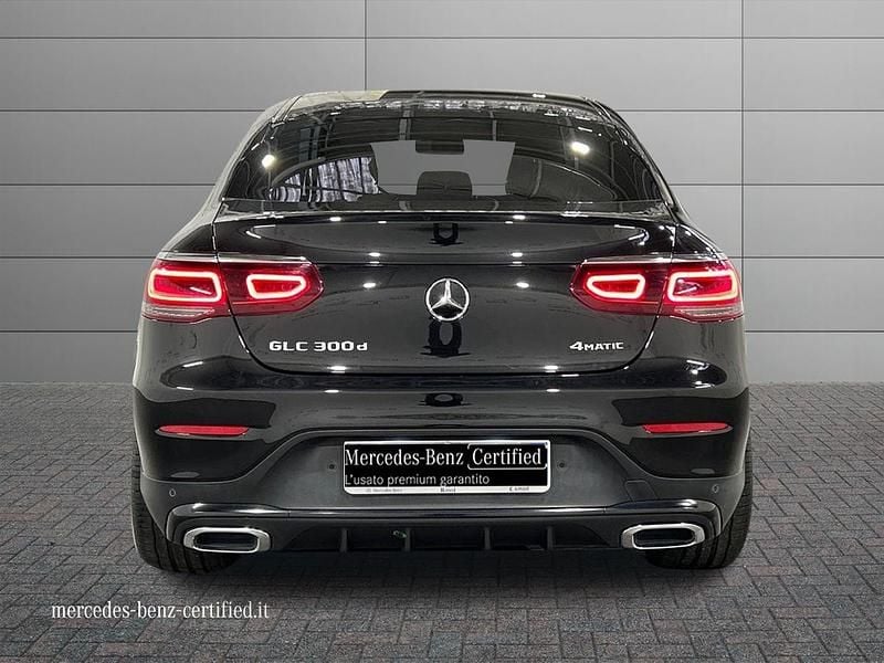 Usata Mercedes GLC300 Edition 245 CV (180 kW) 2022 Nero ossidiana Coupé