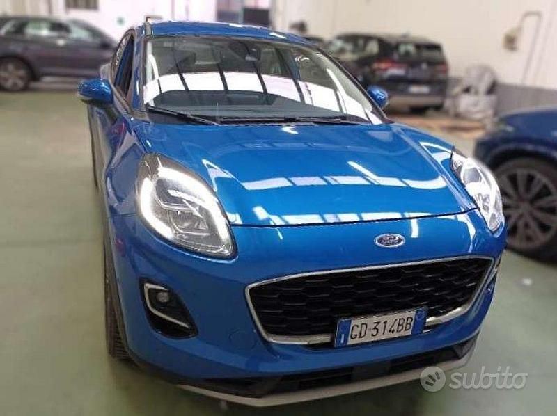 Usata Ford Puma Titanium 125 CV (91 kW) 2020 Blu/azzurro SUV