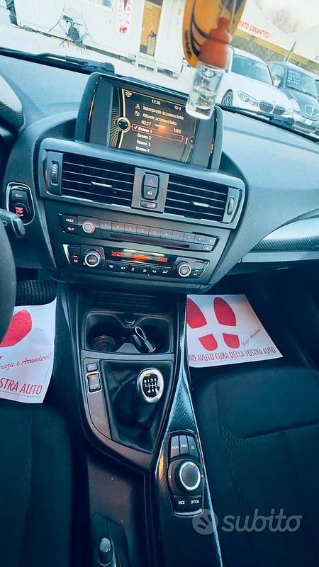 Usata BMW 116 Efficient Dynamics 116 CV (85 kW) 2013 Blu Utilitaria