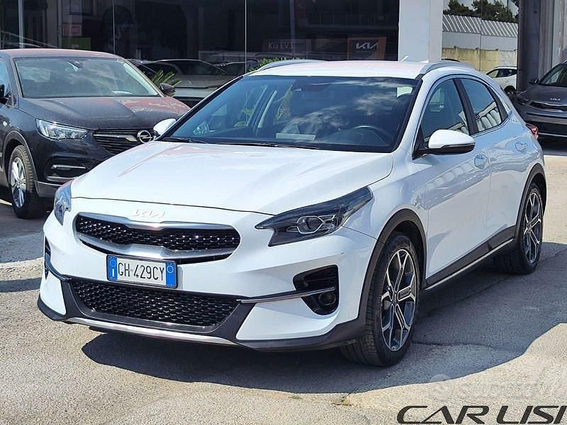 Usata Kia XCeed 120 CV (88 kW) 2022 Bianco SUV