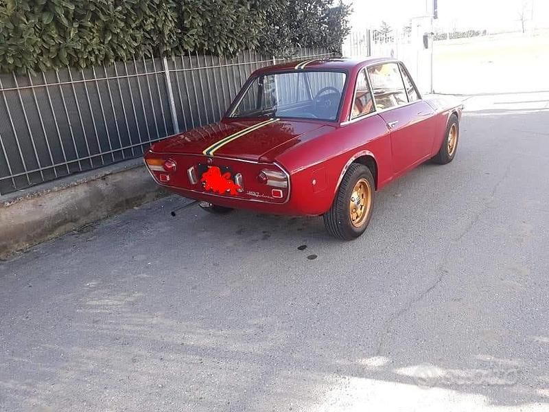 Usata Lancia Fulvia 1960 Rosso Berlina