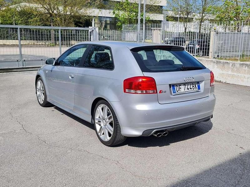 Usata Audi S3 Ambiente 265 CV (194 kW) 2007 Argento Utilitaria