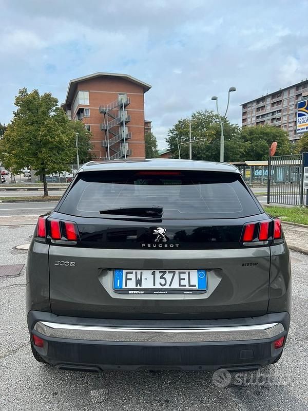 Usata Peugeot 3008 Allure 150 CV (110 kW) 2019 Grigio Monovolume