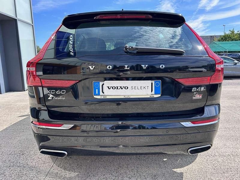 Usata Volvo XC60 Inscription 197 CV (144 kW) 2020 Nero SUV